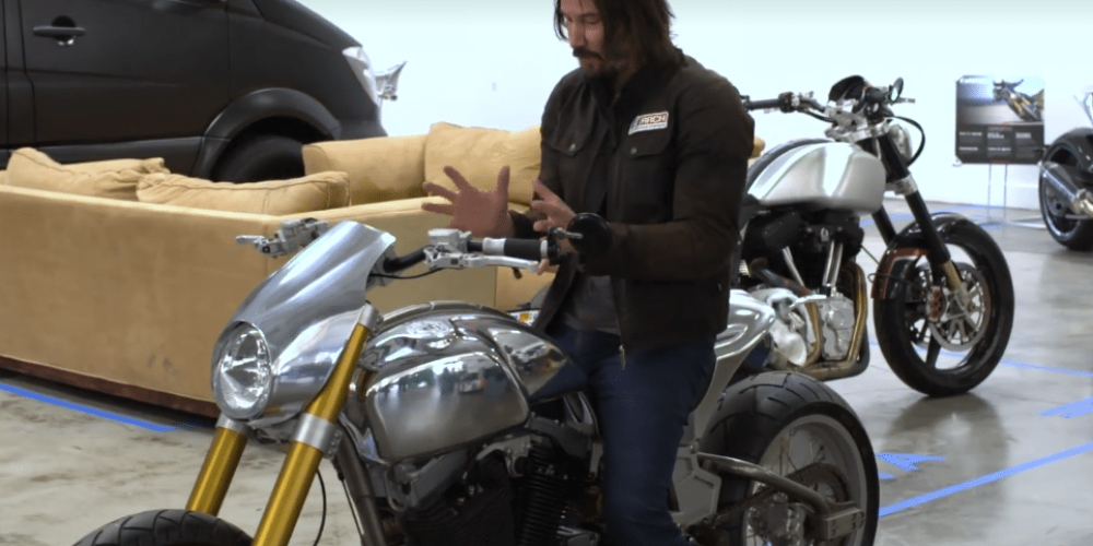 Keanu Reeves zakłada własny biznes. Zamierza sprzedawać motocykle.